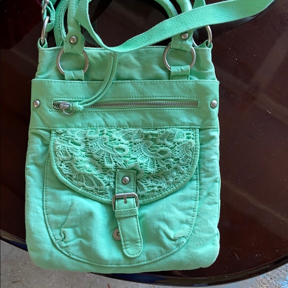 Cross body